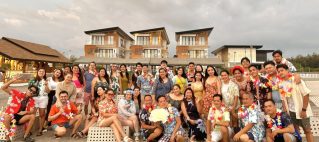 CT Link Family’s Summer Getaway at Villa Elisa!