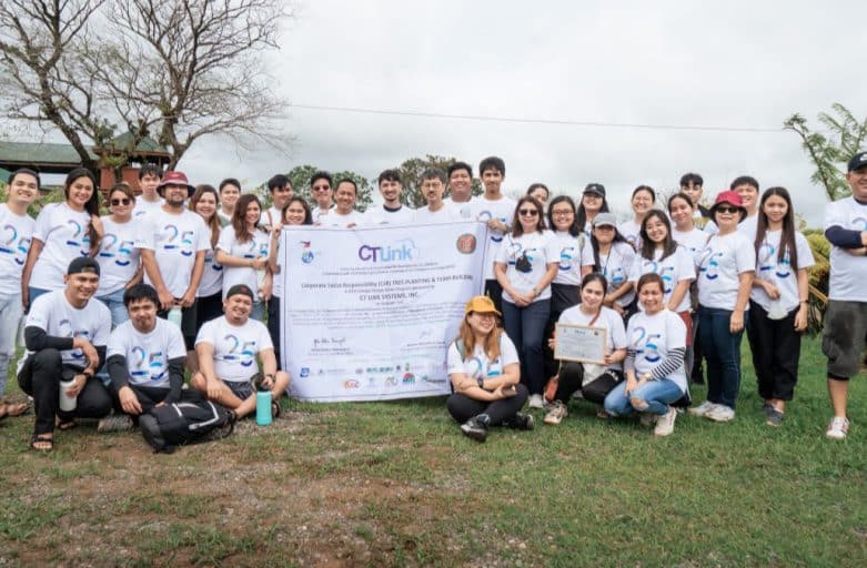 CT Link Outreach: Tree Planting in Laguna with FEED!